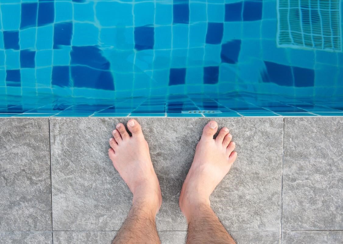SOS piscina: come scegliere il miglior prodotto per micosi alle unghie dei piedi