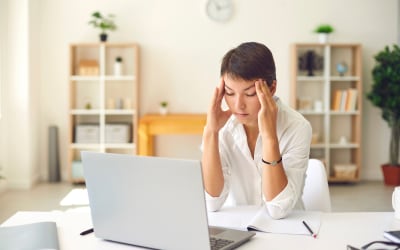 Mal di Testa: Guida Completa per Capire le Cause e Trovare un Rapido Sollievo